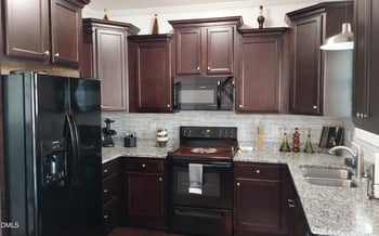 215 Keeneland Dr, Oxford, NC 27565