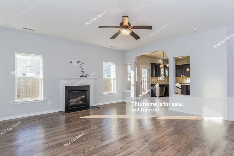 215 Marsh Creek Dr, Garner, NC 27529