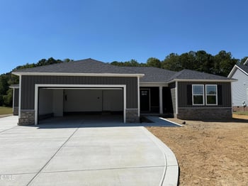 215 Maxwell Farm Ln, Selma, NC 27576