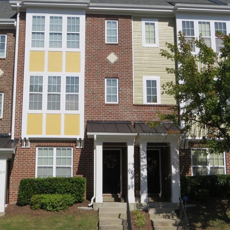 215 Michigan Ave, Cary, NC 27519