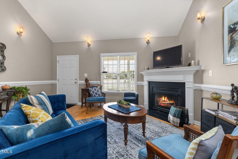 215 Moss Creek Dr, Clayton, NC 27520
