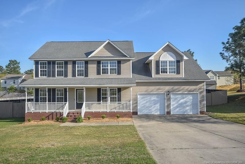 215 Mountain View Dr, Sanford, NC 27332