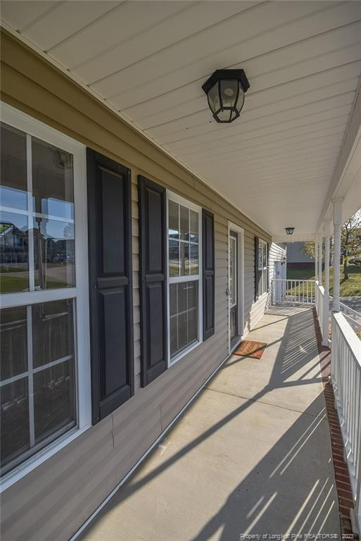 215 Mountain View Dr, Sanford, NC 27332