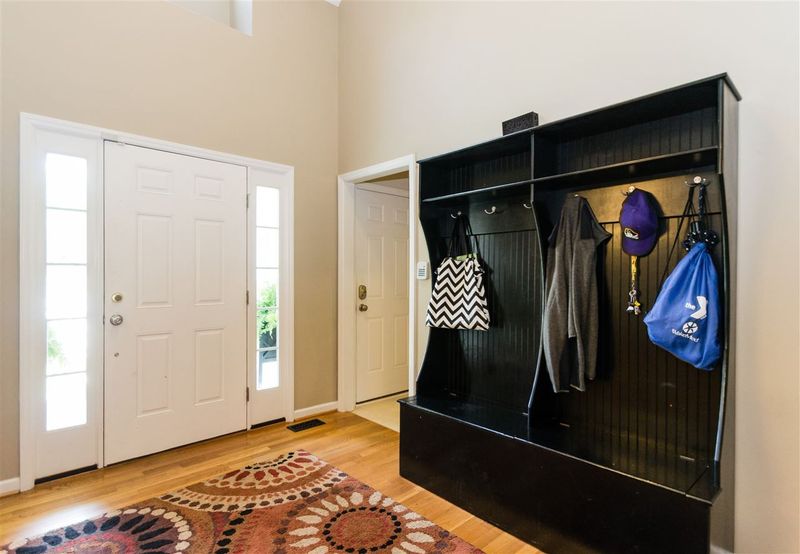 215 Normandy Dr, Clayton, NC 27527