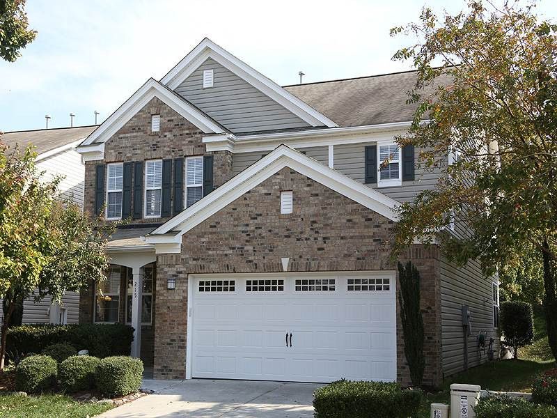 215 Northlands Dr, Cary, NC 27519