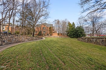 215 Old Franklin Grove Dr, Chapel Hill, NC 27514