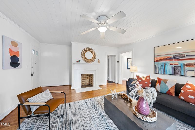 215 Pace St, Raleigh, NC 27604