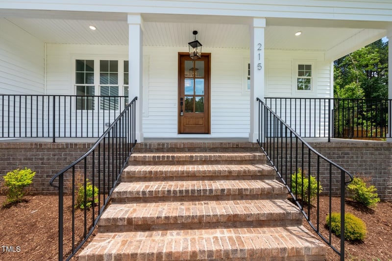 215 Purslane Dr, Franklinton, NC 27525