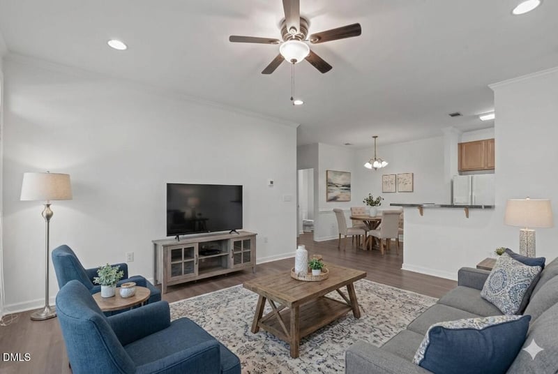 215 Savannah Ridge Rd, Holly Springs, NC 27540