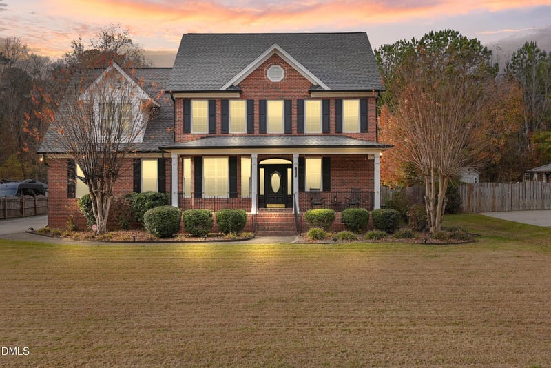 215 St Jiles Dr, Clayton, NC 27520