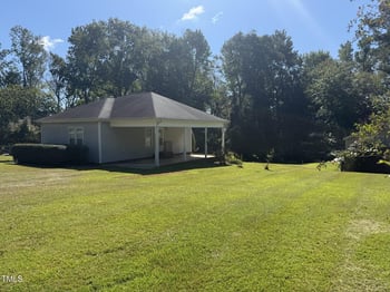 215 Stephenson Rd, Benson, NC 27504