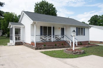 215 Vance St, Zebulon, NC 27597