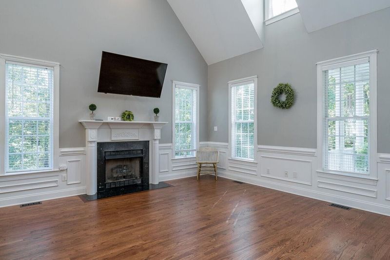 2152 Christian Light Rd, Fuquay Varina, NC 27526