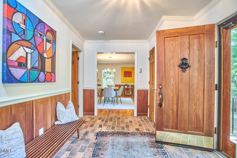 2152 Lakeshore Ct, Chapel Hill, NC 27514