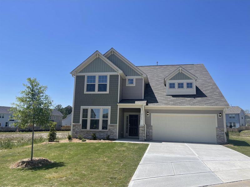 2153 Blue Iris Way, Zebulon, NC 27597