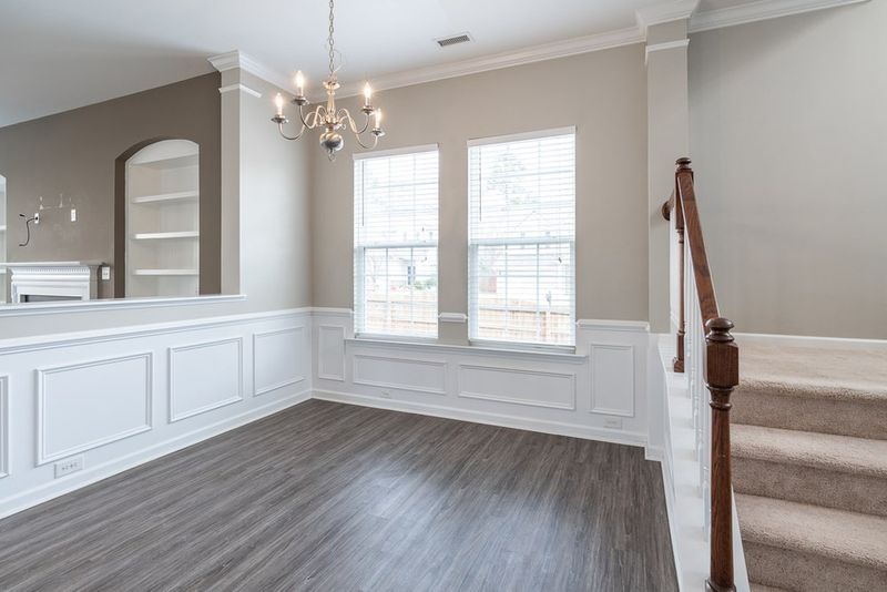 2153 Maizefield Ln, Fuquay Varina, NC 27526