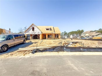 2153 Purebred Cir, Hope Mills, NC 28348