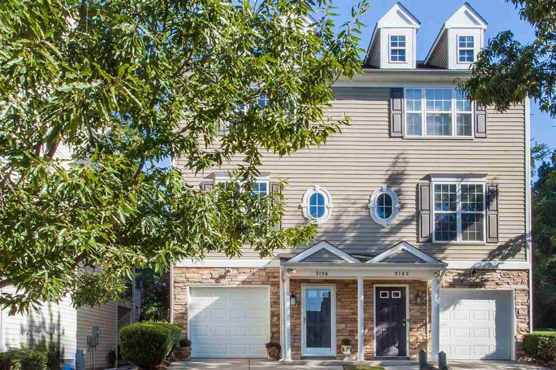 2156 Persimmon Ridge Dr, Raleigh, NC 27604