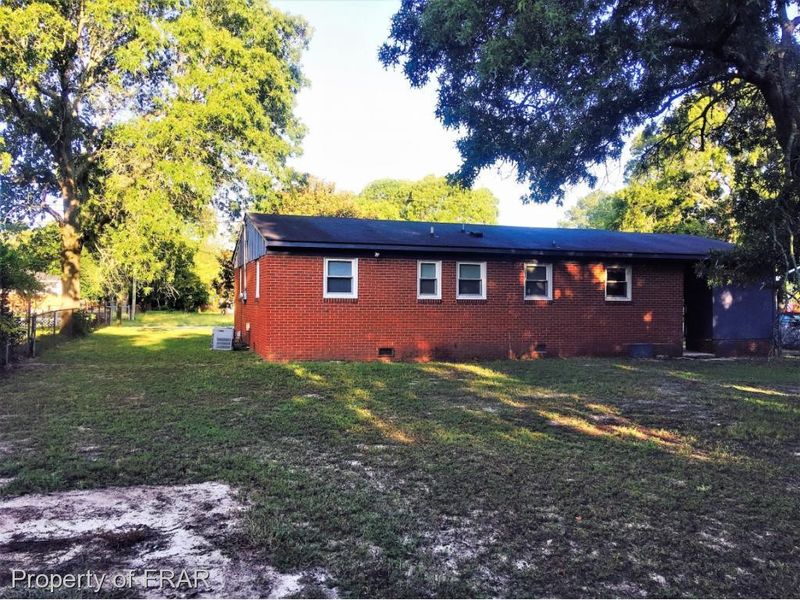 2159 Redstone Dr, Fayetteville, NC 28306