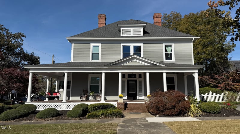 216 4th St, Smithfield, NC 27577