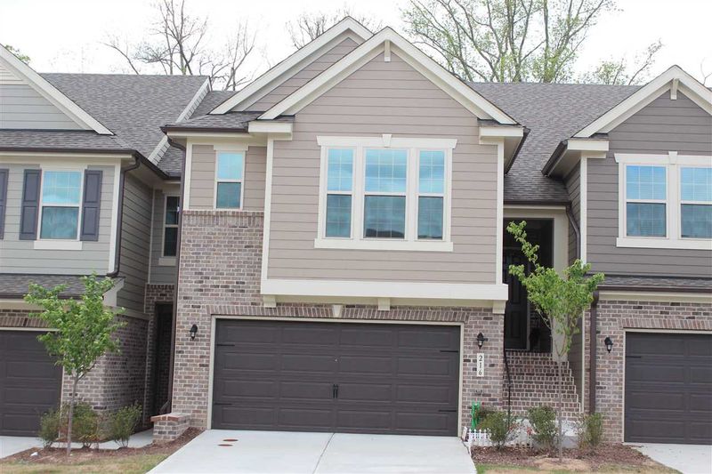 216 Alamosa Pl E, Cary, NC 27519