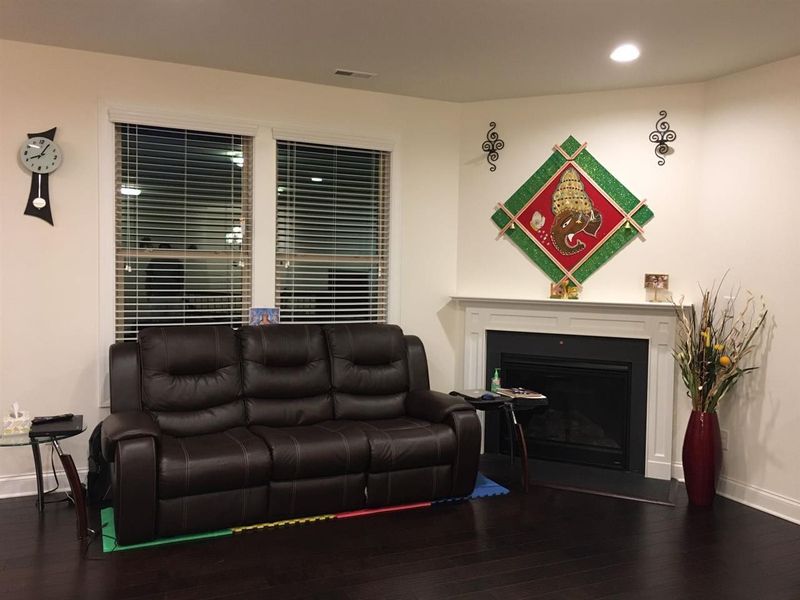 216 Alamosa Pl E, Cary, NC 27519