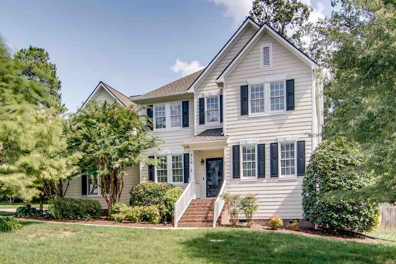 216 Alumni Ave, Durham, NC 27713