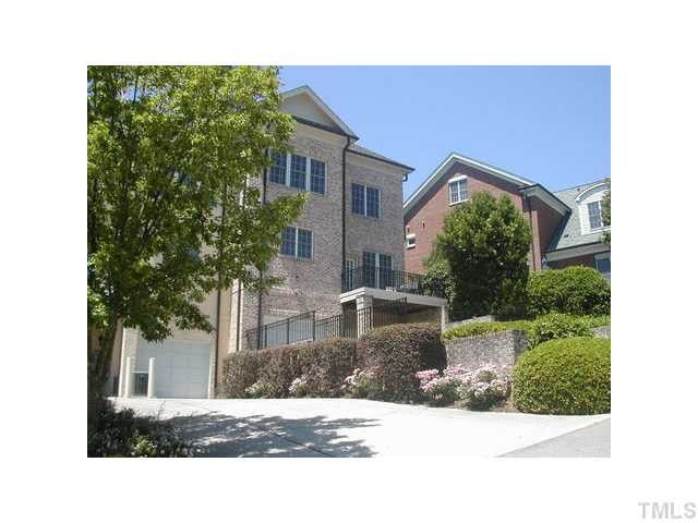 216 W Barbee Chapel Rd, Chapel Hill, NC 27517