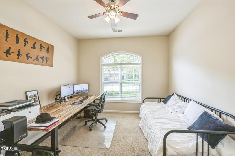 216 Beringer Pl, Chapel Hill, NC 27516