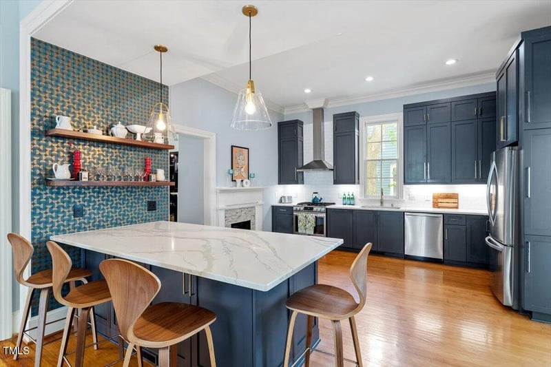 216 Bloodworth St, Raleigh, NC 27601