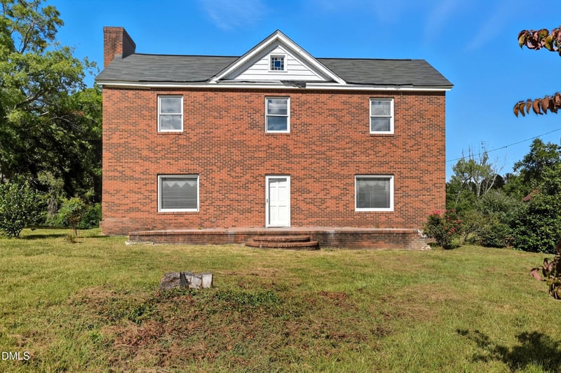 216 Brantleytown Rd, Zebulon, NC 27597