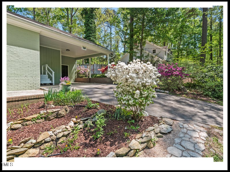 216 Brook Ln, Durham, NC 27712
