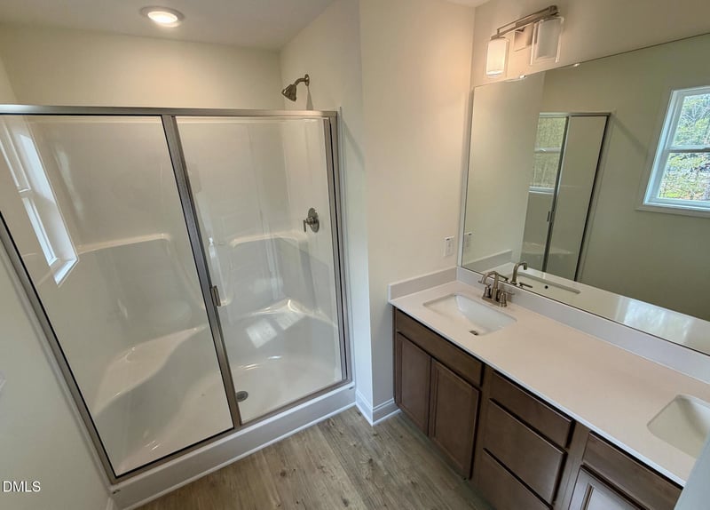 216 Bullseye Ct, Middlesex, NC 27557