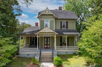 216 Chavasse Ave, Henderson, NC 27536