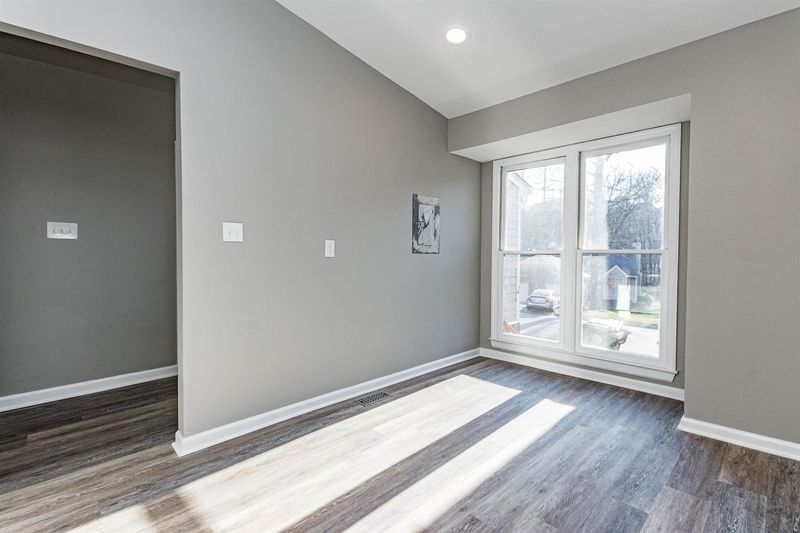 216 Chimney Rise Dr, Cary, NC 27511