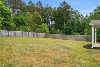 216 Clarendon View Ct, Sanford, NC 27330