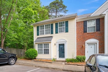 216 Climbing Ivy Ct, Cary, NC 27511