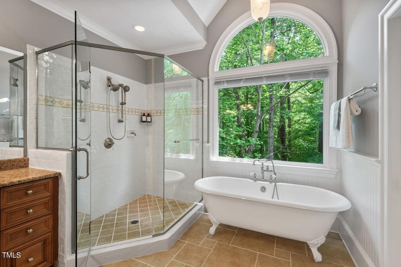216 Copper Beech Ct, Chapel Hill, NC 27517