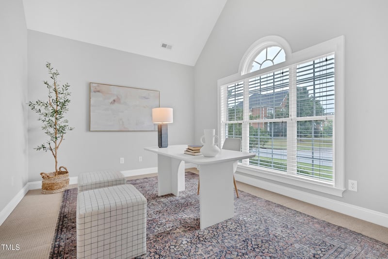 216 Creststone Dr, Cary, NC 27519