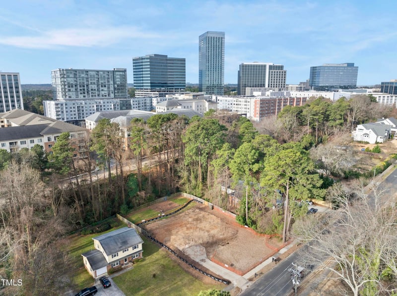 216 Dartmouth Rd, Raleigh, NC 27609
