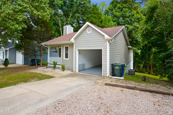 216 Dickens Dr, Raleigh, NC 27610