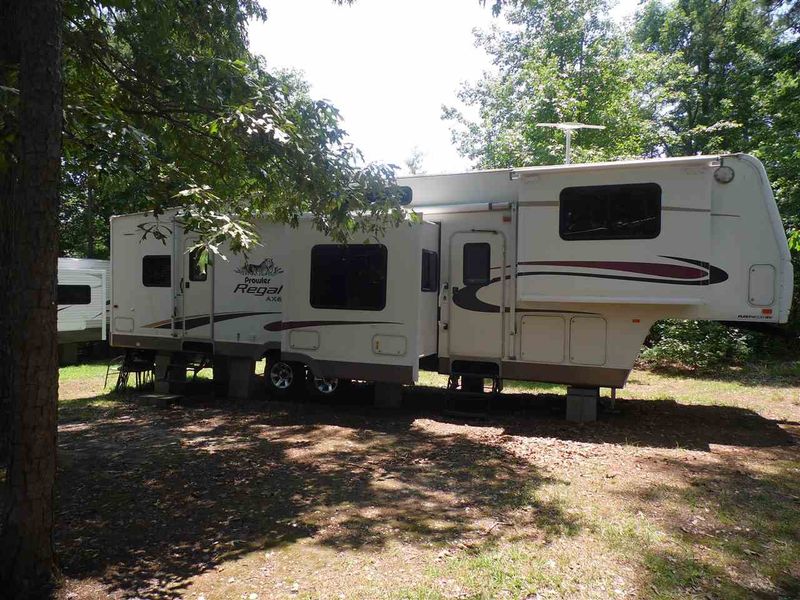 216 Eagle Dr, Louisburg, NC 27549