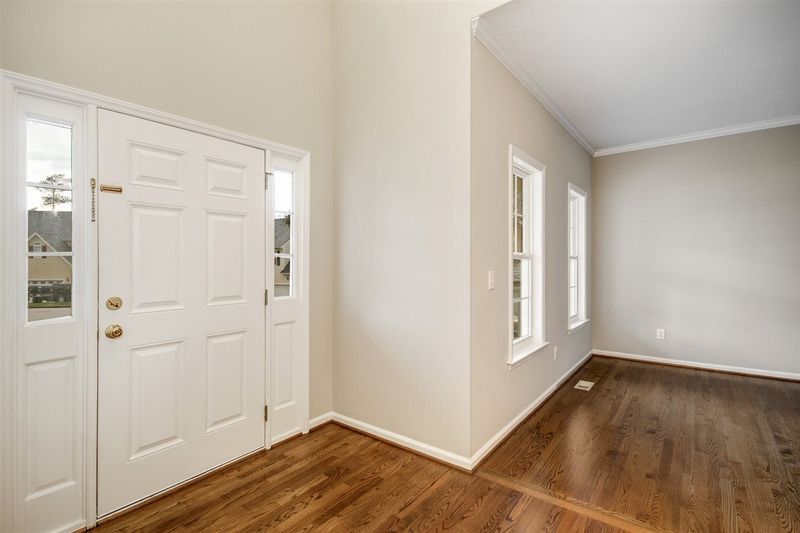 216 Echo Hills Ct, Holly Springs, NC 27540