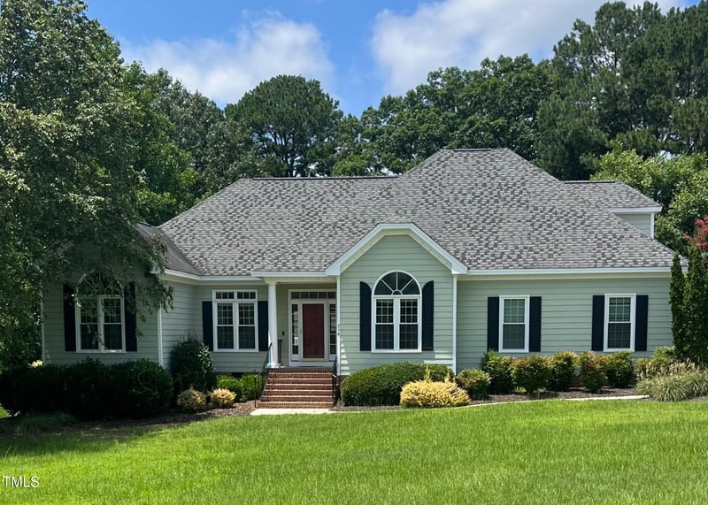 216 Forest Oaks Dr, Archer Lodge, NC 27527