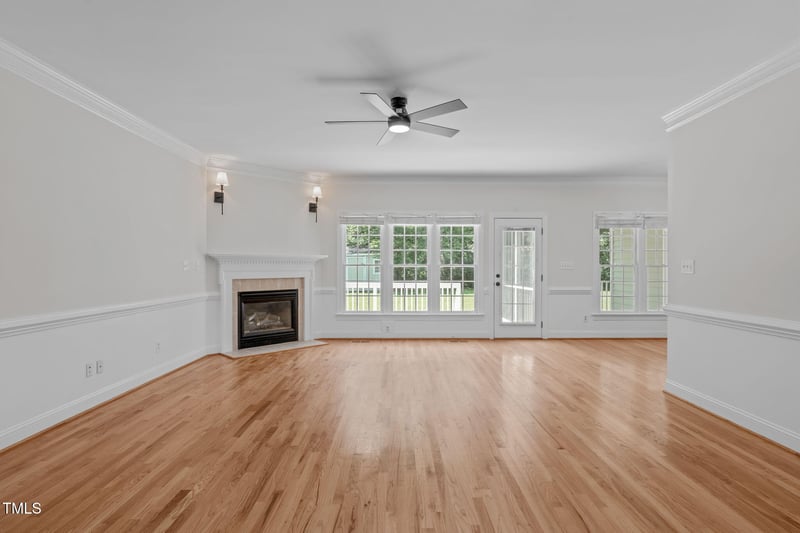 216 Forest Oaks Dr, Archer Lodge, NC 27527