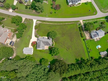 216 Forest Oaks Dr, Archer Lodge, NC 27527