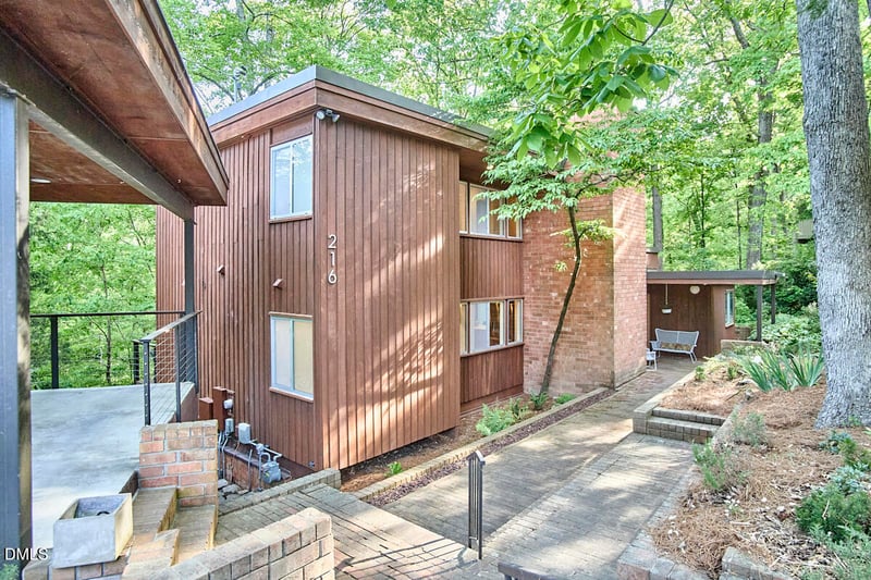 216 Glenhill Ln, Chapel Hill, NC 27514