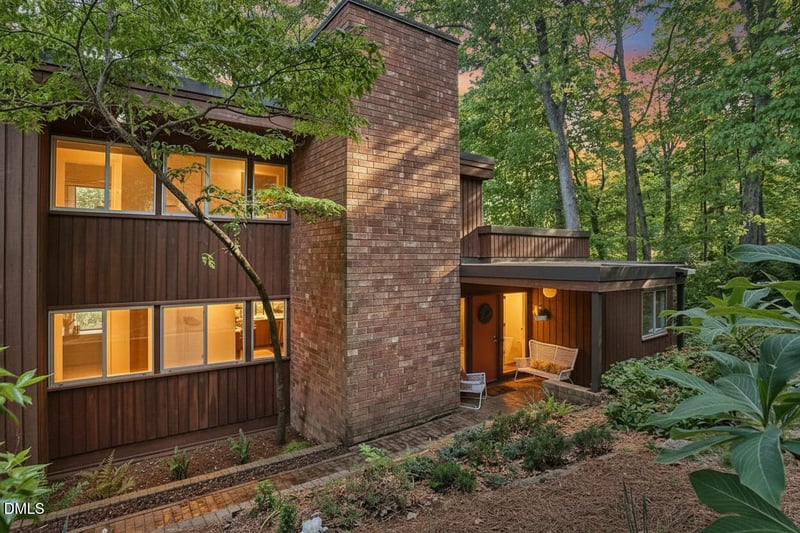 216 Glenhill Ln, Chapel Hill, NC 27514