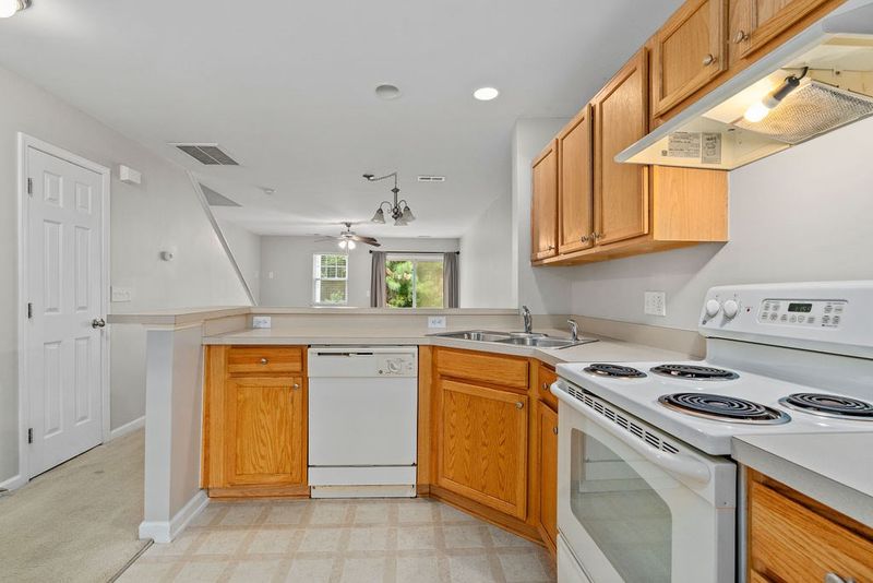 216 Harbor Haven Dr #., Apex, NC 27502