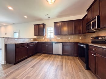 216 Hardaway Point, Clayton, NC 27527